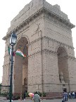 This 42m high "All India War Memorial" bears the names of 90,000 soldiers.